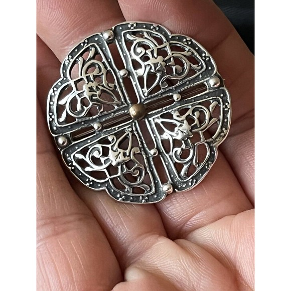 Vintage Steve Stamas Sterling Silver Brooch Pin Round Ornate Openwork Retired - Picture 3 of 12